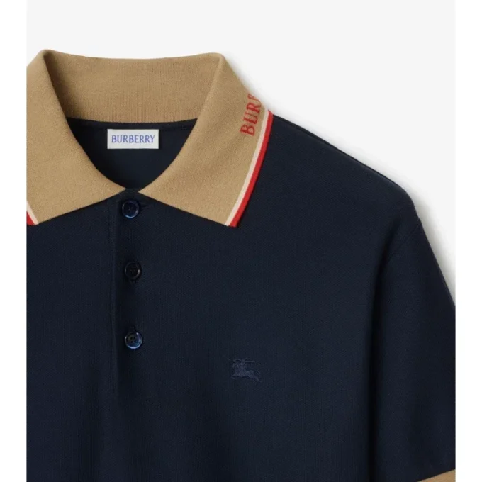 Bawełniana koszulka polo z logo na kołnierzu Bawełniana koszulka polo z logo na kołnierzu
