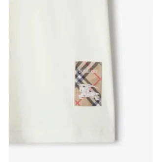 Bawełniany T-shirt z etykietą w kratę