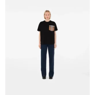 Bawełniany T-shirt z kieszenią w kratę