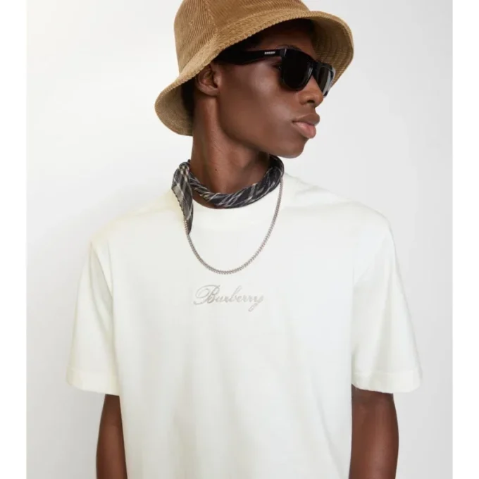 Bawełniany T-shirt z kursywnym logo w kratkę Bawełniany T-shirt z kursywnym logo w kratkę