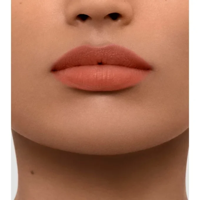 Burberry Brit Matte Lip Veil – English Oak nr 652