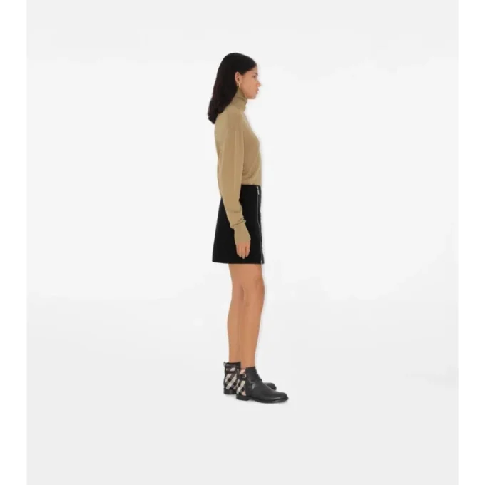 Buty w kratę i skórzane
