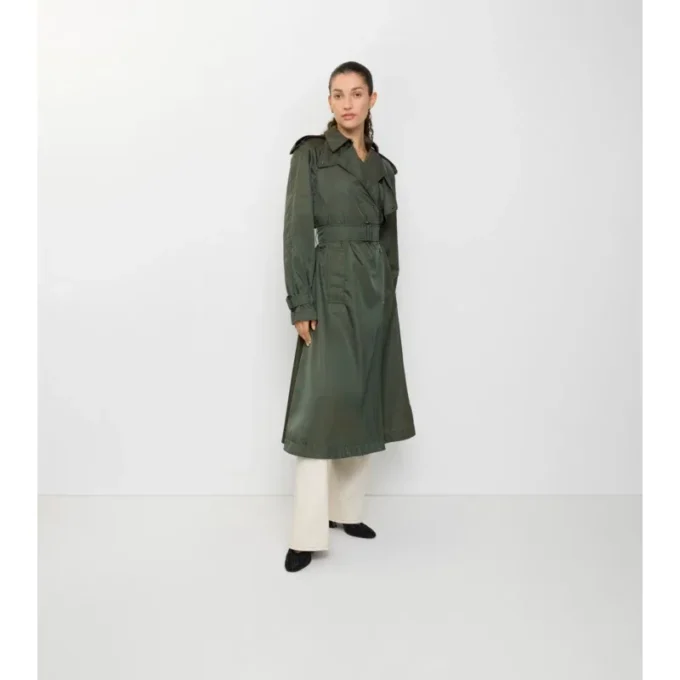Długi nylonowy Trench Coat z kapturem Długi nylonowy Trench Coat z kapturem