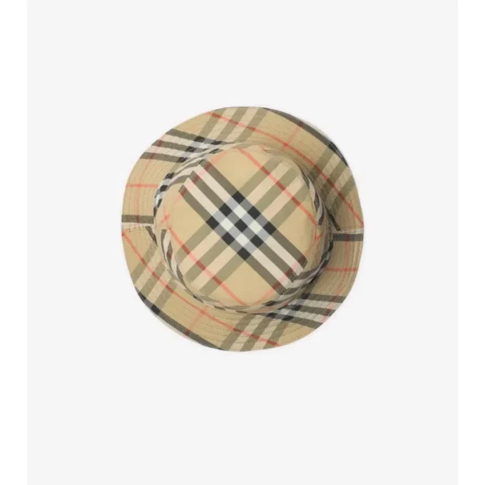 Dwustronny kapelusz typu bucket z nylonu z haftowanym motywem Knight Stamp Dwustronny kapelusz typu bucket z nylonu z haftowanym motywem Knight Stamp