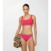 Górka bikini z wykończeniem w kratkę Górka bikini z wykończeniem w kratkę