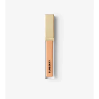 Korektor Beyond Wear Perfecting Concealer – 85 Medium Cool