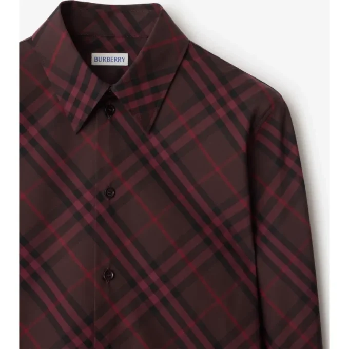 Koszula bawełniana w kratę o kroju slim fit