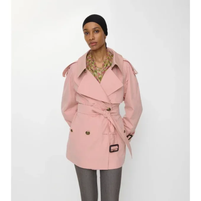 Krótki, lekki Trench Coat Fitzrovia z bawełny Krótki, lekki Trench Coat Fitzrovia z bawełny