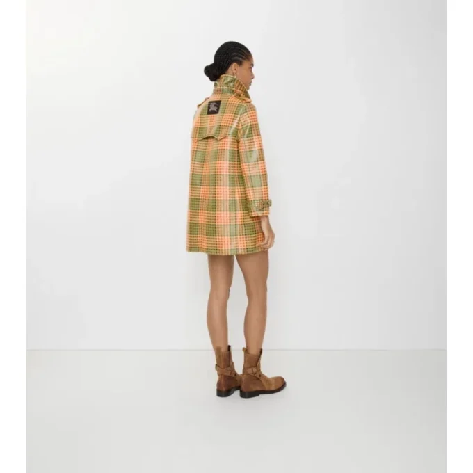 Krótki Trench Coat Summerside z powłoką w kratę o wyglądzie rafii
