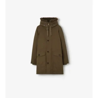 Kurtka typu parka z Gabardine z wykończeniem z owczej skóry Kurtka typu parka z Gabardine z wykończeniem z owczej skóry