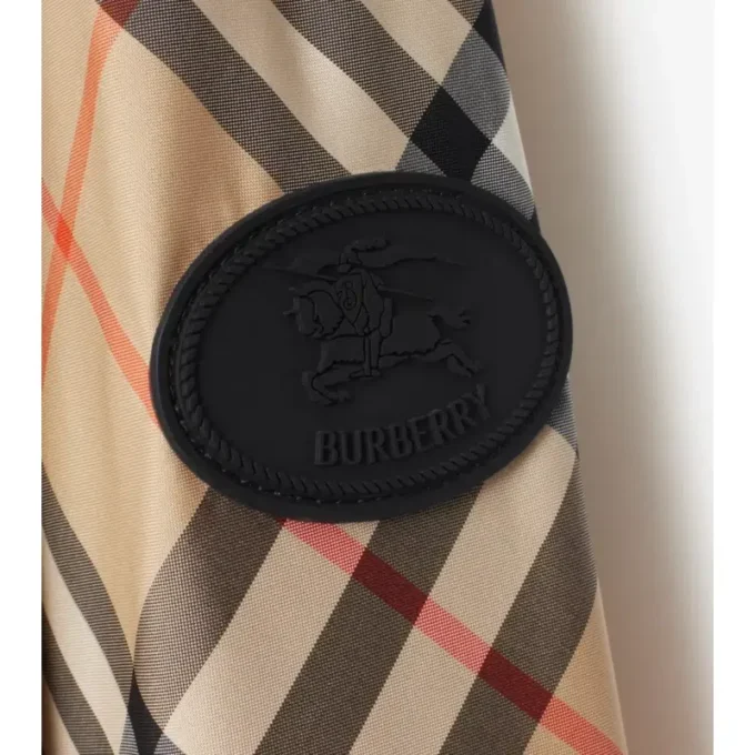 Lekka kurtka w kratę