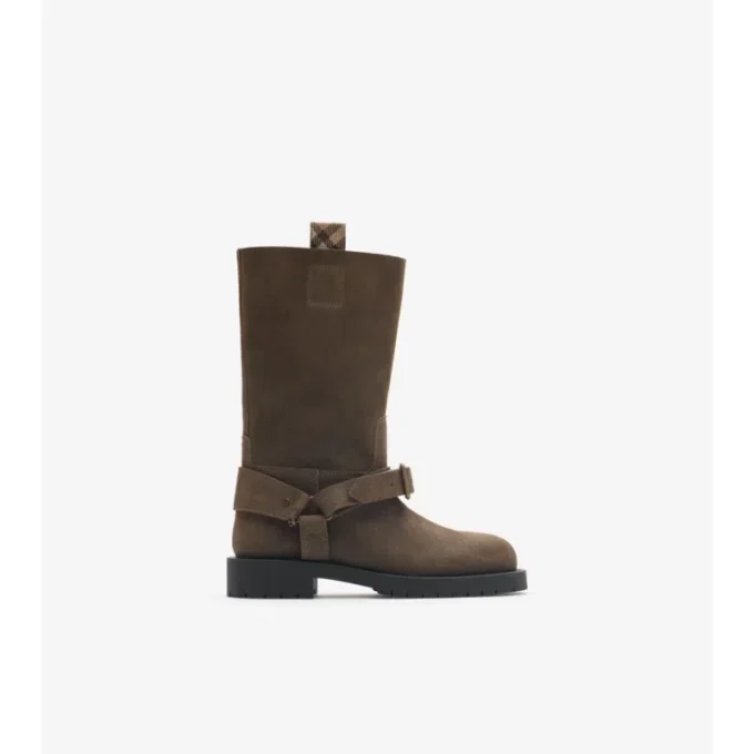 Miękkie zamszowe buty Miękkie zamszowe buty