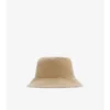 Odwracalny kapelusz typu bucket z Gabardine