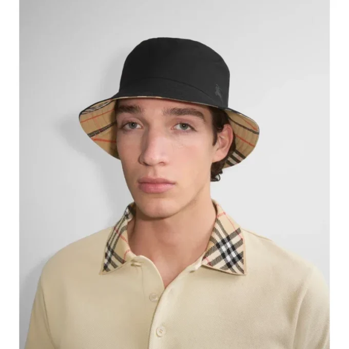 Odwracalny kapelusz typu bucket z Gabardine Odwracalny kapelusz typu bucket z Gabardine