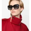 Okulary przeciwsłoneczne w oversize’owym kwadratowym kształcie