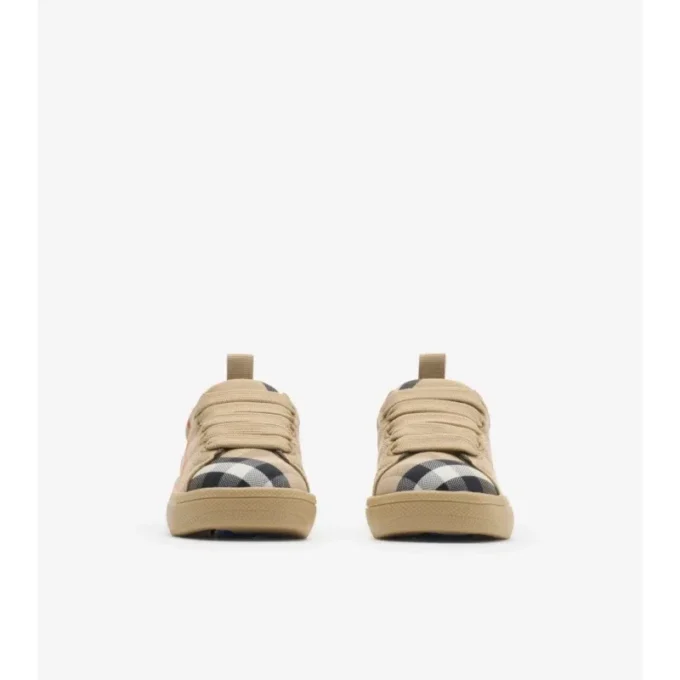Sneakersy w kratę Sneakersy w kratę