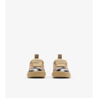 Sneakersy w kratę Sneakersy w kratę