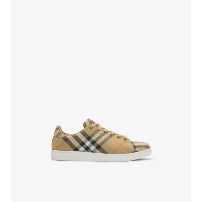 Sneakersy z wzorem w kratę