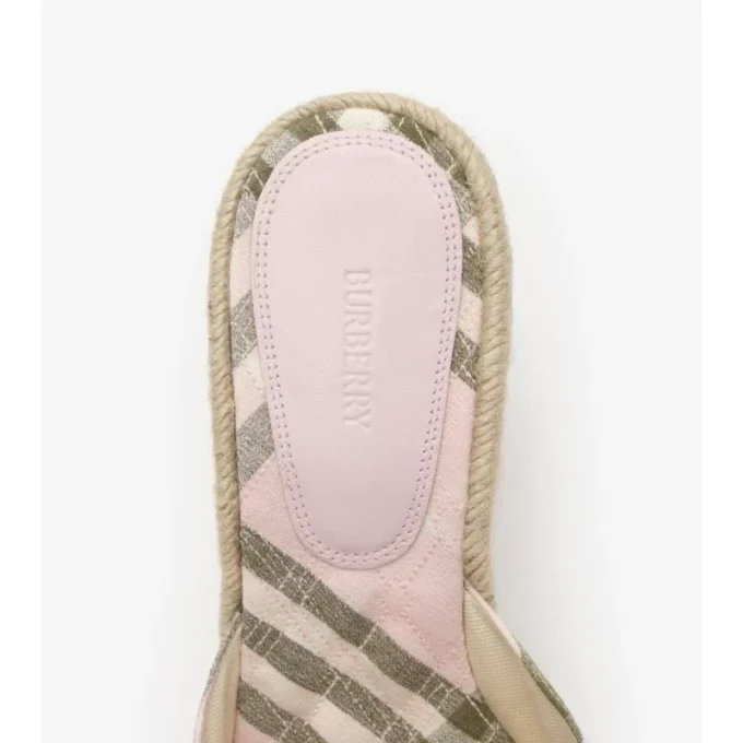 Sprawdź klapki typu espadryle Mews 