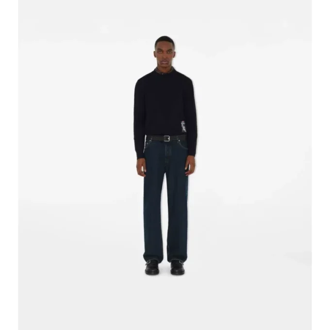Sweter wełniany z etykietą w kratę Sweter wełniany z etykietą w kratę