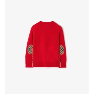 Sweter z wełny i kaszmiru z naszywką w kratę
