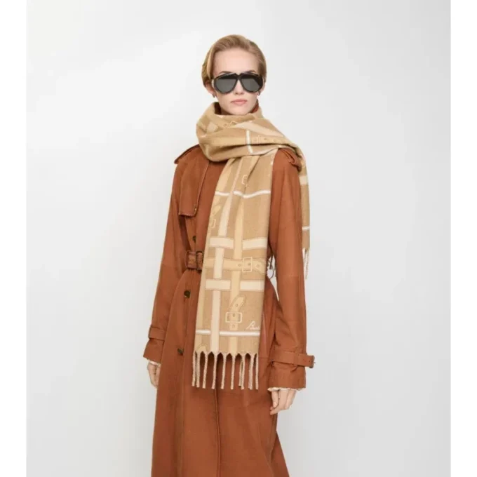 Szalik z kaszmiru w kratę Belt Check Szalik z kaszmiru w kratę Belt Check