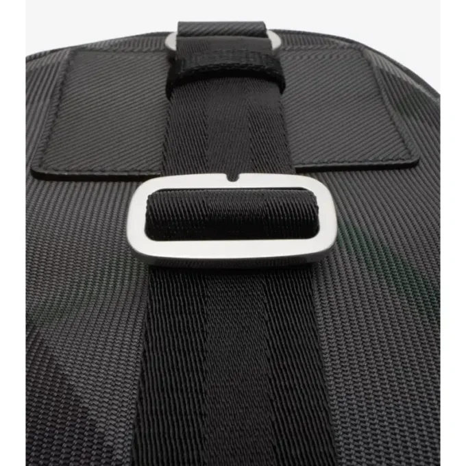 Torba typu sling z wzorem siatki Torba typu sling z wzorem siatki