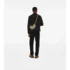 Torebka crossbody w kształcie podkowy Torebka crossbody w kształcie podkowy