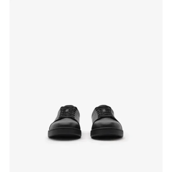 Treningi z wytłoczoną skórą w kratkę w Sneakersach Treningi z wytłoczoną skórą w kratkę w Sneakersach