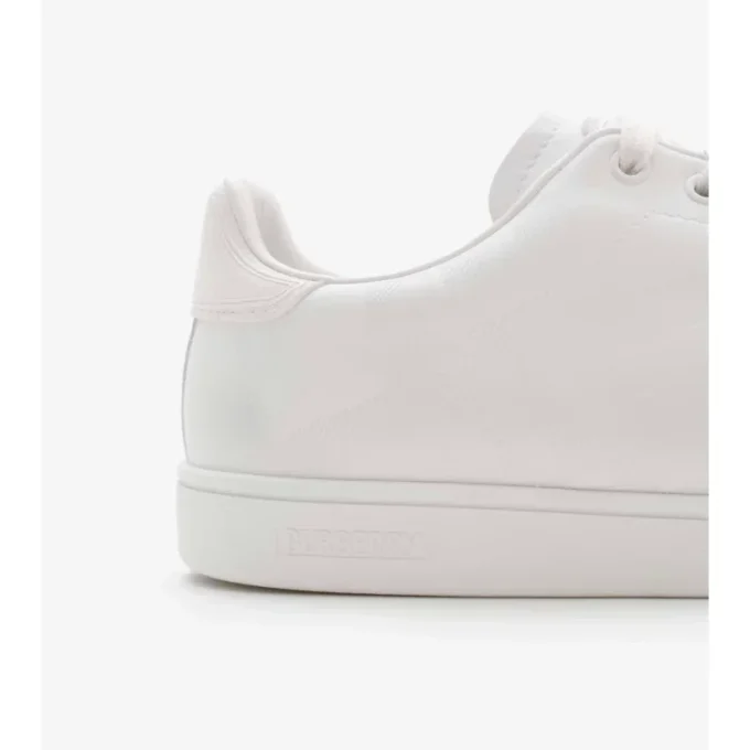 Treningi z wytłoczoną skórą w kratkę w Sneakersach Treningi z wytłoczoną skórą w kratkę w Sneakersach