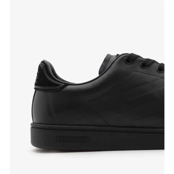 Treningi z wytłoczoną skórą w kratkę w Sneakersach Treningi z wytłoczoną skórą w kratkę w Sneakersach
